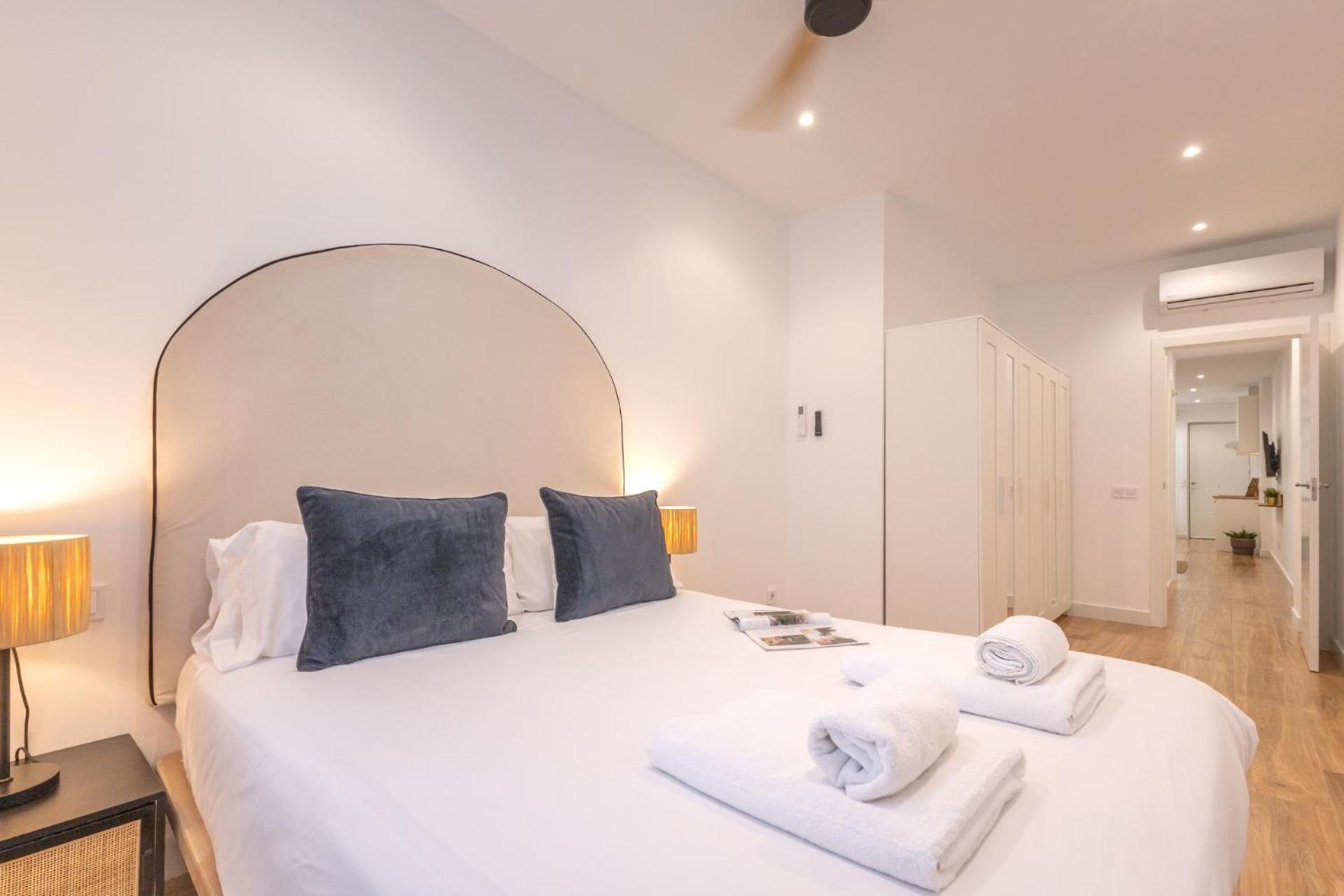 Isg Apartments Triana 1 塞维利亚 外观 照片