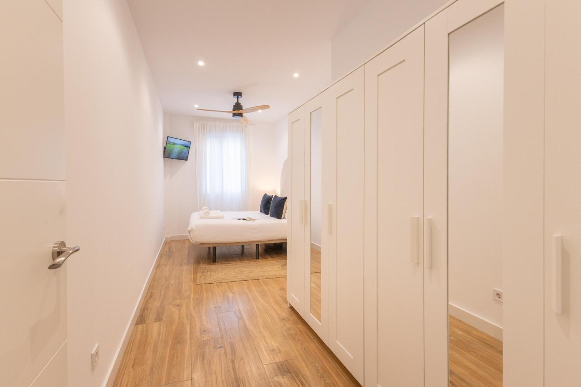 Isg Apartments Triana 1 塞维利亚 外观 照片