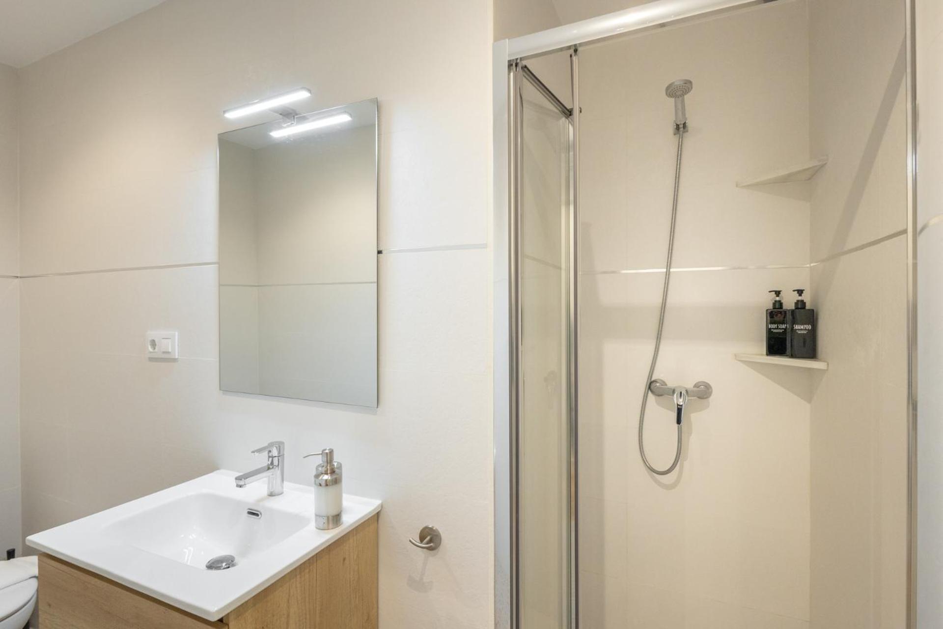 Isg Apartments Triana 1 塞维利亚 外观 照片